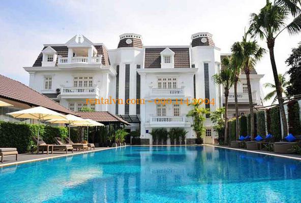 Cho thuê biệt thự Quận 2 có hồ bơi, sân vườn rộng rãi, khu an ninh - Luxury Villa for rent in District 2 with swimming pool | Dat Vang